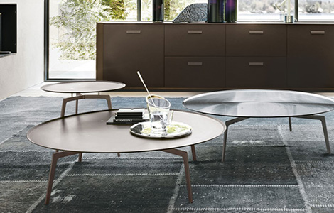 תמונה ראשית- שולחנות קפה וצד